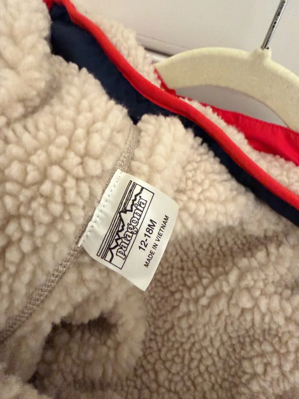 Patagonia Baby Reversible Tribbles Hooded Jacket Navy Red, Size 12 - 18M